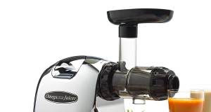 Omega J8006 Nutrition Center Juicer – Black and Chrome Review 2018