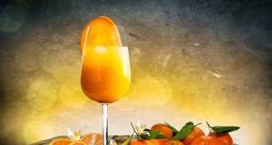 How to make mixed juice with a juicer?