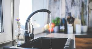Things to Consider With a Deep Kitchen Sink