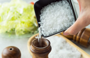 Everything You Need to Know About Salt and Pepper Mills Everything You Need to Know About Salt and Pepper Mills