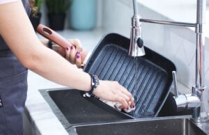 How long do Delta kitchen faucets last? How long do Delta kitchen faucets last?