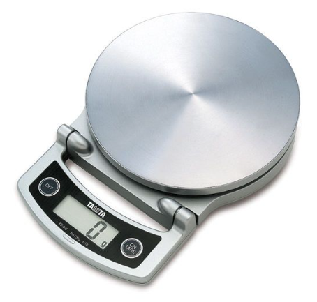 Digital kitchen scales with bowl