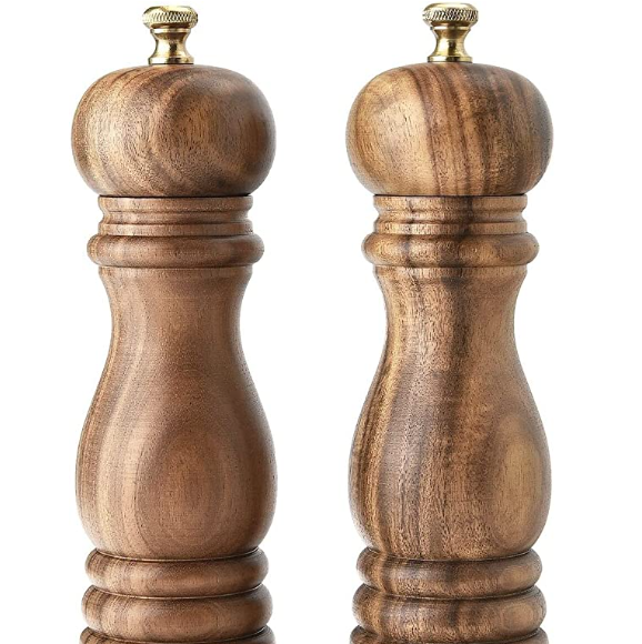 The Fascinating Story of Pepper Mills and Grinders