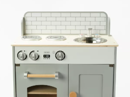 Which play kitchen is best?