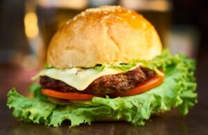 Master the Art of Cooking a Medium Rare Steak: Tips and Tricks That You Need to Know!🥩
