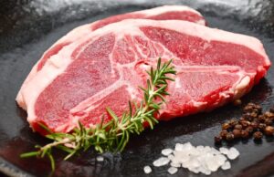 Satisfy Your Steak Cravings with the Ultimate Tomahawk Recipe🥩
