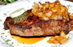 Steakhouse Shocker: Tomahawk Prices Soar Amidst Pandemic🥩