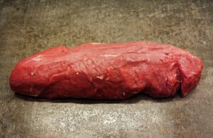 Cooking Steak to Perfection: The Art of Medium Rare in the Oven🥩
