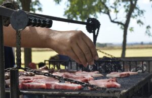 What Science Says About Eating Medium Rare Steak During Pregnancy🥩