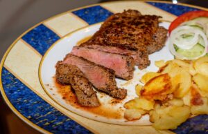 Upgrade Your Steak Game with This Delicious Bavette Recipe🥩